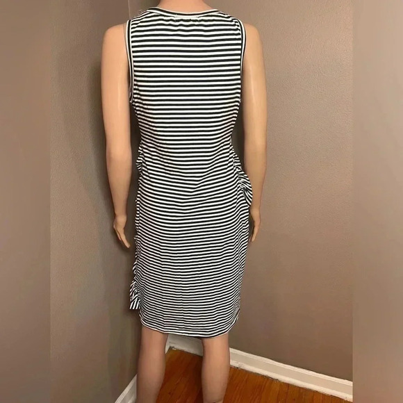 LILLUSORY Casual Sleeveless Beach Tank Dress Ruched Tie Waist Mini Dress - Picture 3 of 8